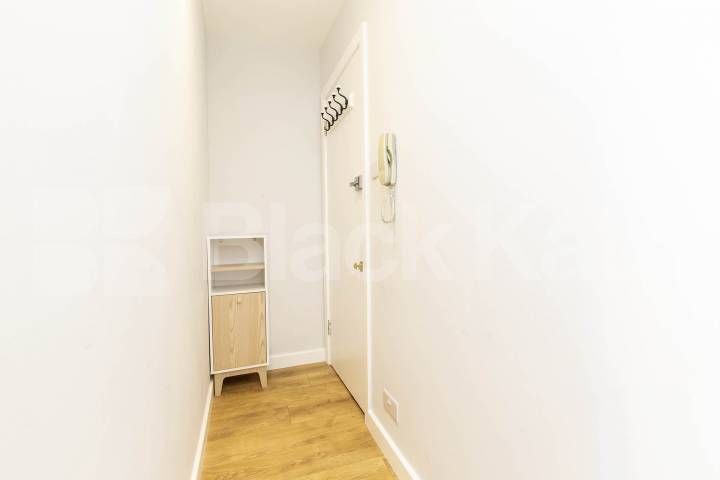 Stylish Refurbished 1 Bed Apartment in Bell Street mins to Regents Park Bell Street, Marylebone
